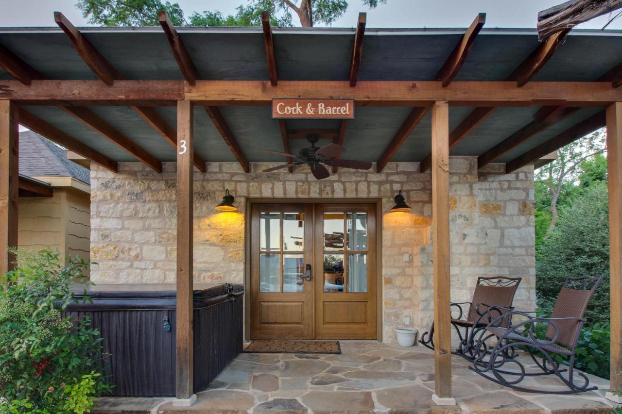 Wine Country Cottages On Main Fredericksburg Pokoj fotografie